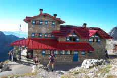 IL Rifugio Silvio Agostini dopo la ristrutturazione