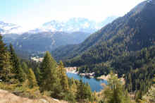 Lago Nambino e  Brenta.jpg (132980 byte)